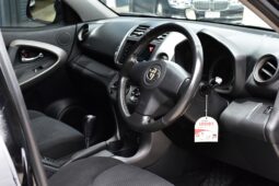 
										Toyota Rav4 2006 full									