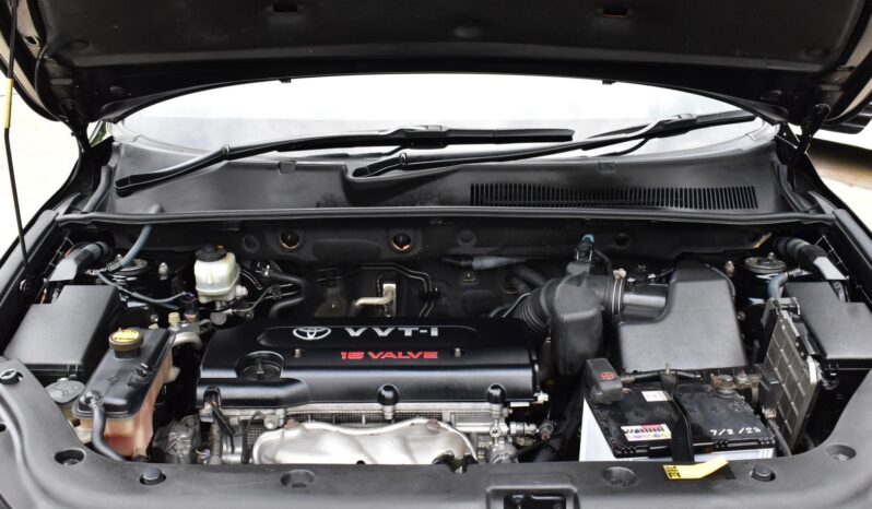 
								Toyota Rav4 2006 full									