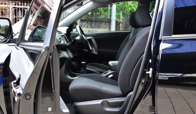 
								Toyota Rav4 2006 full									