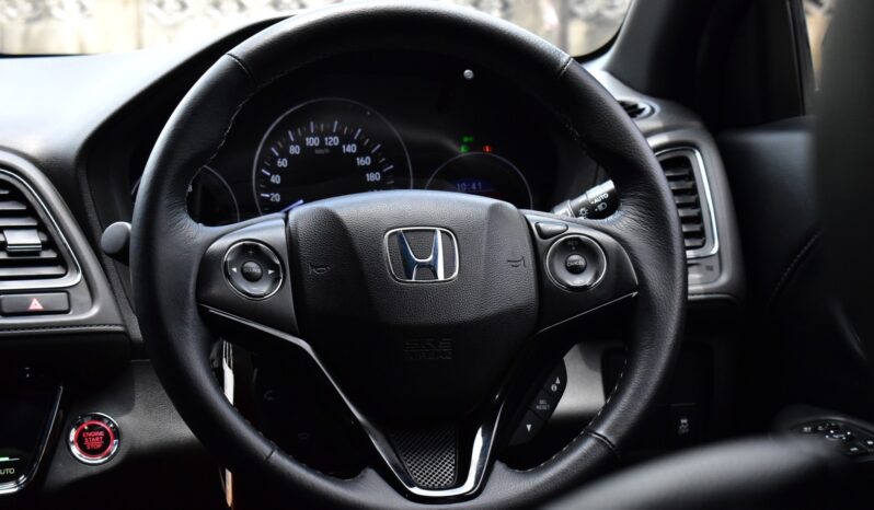 
								Honda HR-V 2.0 RS 2019 full									