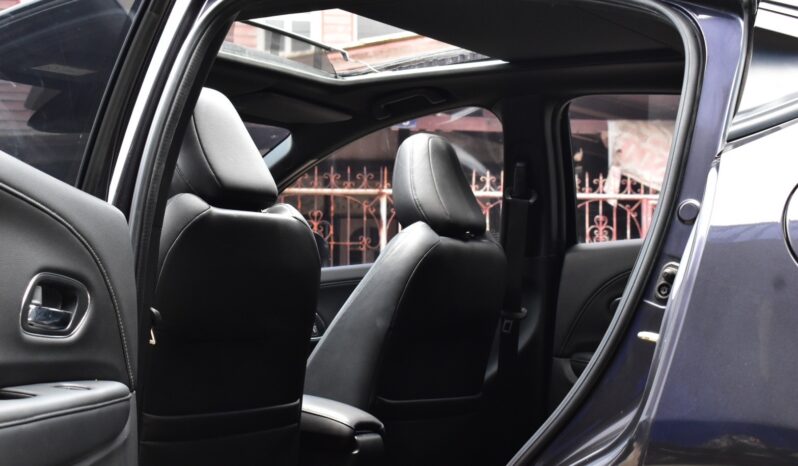 
								Honda HR-V 2.0 RS 2019 full									