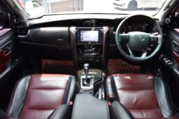 
										Toyota Fortuner 2.8 4WD TRD Sportivo 2016 full									