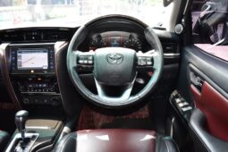 
										Toyota Fortuner 2.8 4WD TRD Sportivo 2016 full									