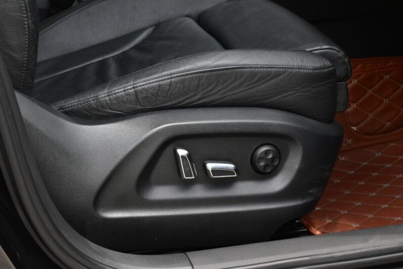 
								Audi Q3 35 TFSI 2.0 Quattro 2018 full									