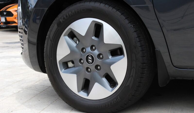 
								Hyundai STARIA 2.2 SEL 8AT 2022 full									