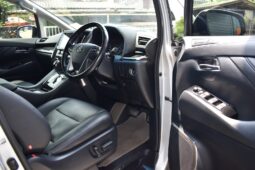 
										Toyota Vellfire 2.5 ZG Package 2016 full									