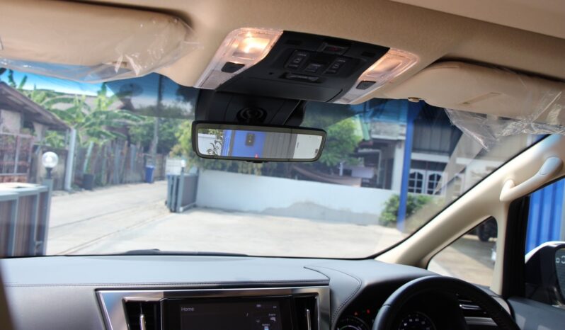 
								Toyota Alphard 2.5 Hybird 2021 full									