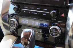 
										Toyota Alphard 2.5 Hybird 2021 full									