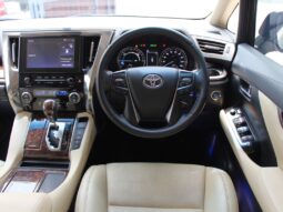
										Toyota Alphard 2.5 Hybird 2021 full									
