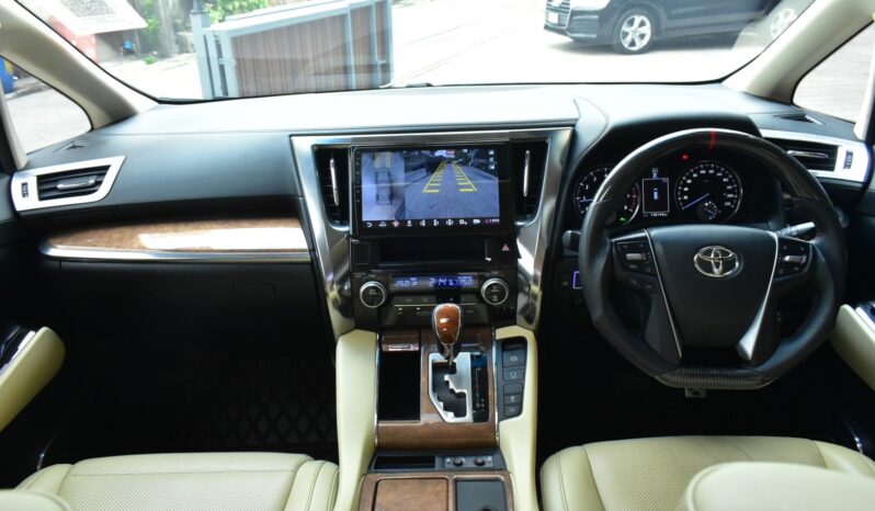 
								Toyota Alphard 3.5 Exclusive Lounge 2016 full									