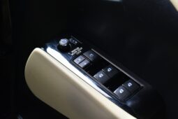
										Toyota Alphard 3.5 Exclusive Lounge 2016 full									