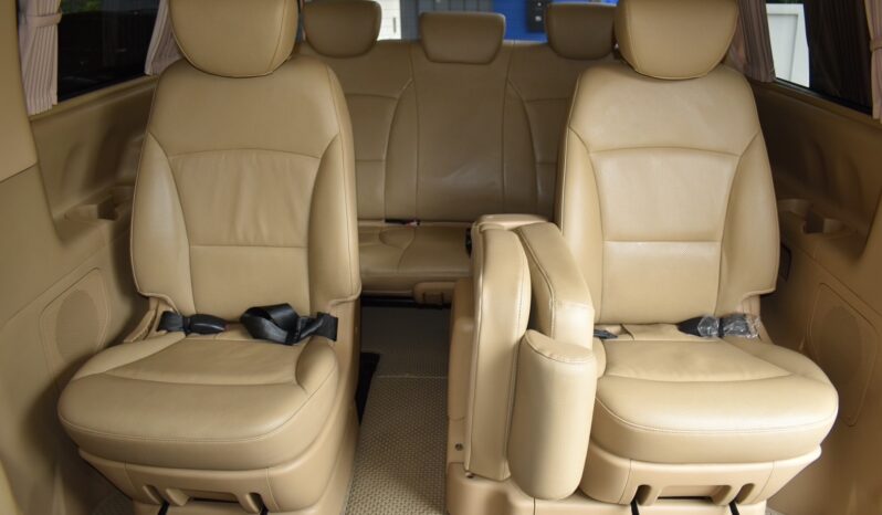 
								Hyundai H1 Elite 2019 full									