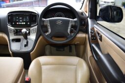 
										Hyundai H1 Elite 2019 full									