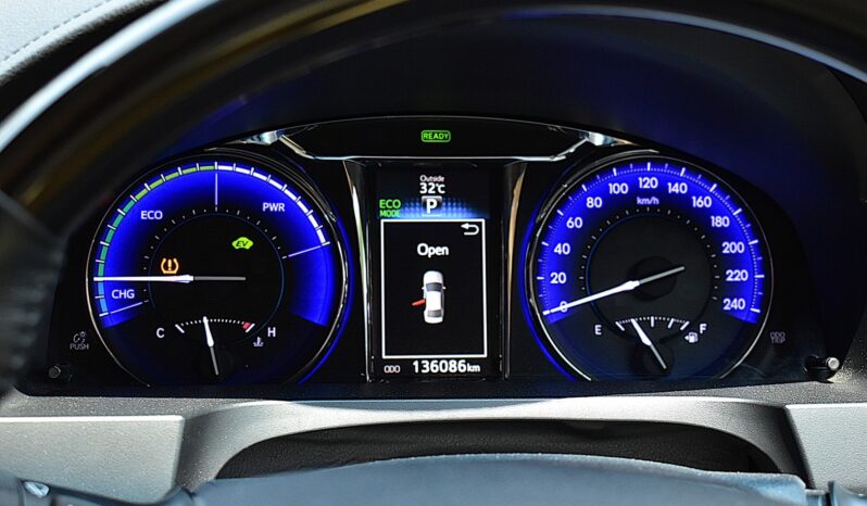 
								Toyota Camry 2.5 Hybird Premium 2017 full									