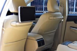 
										Toyota Camry 2.5 Hybird Premium 2017 full									