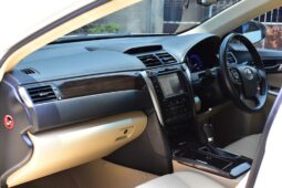 
										Toyota Camry 2.5 Hybird Premium 2017 full									