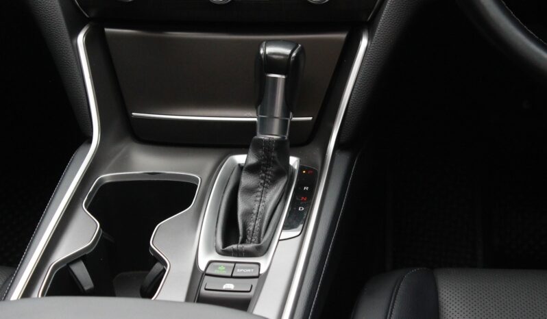 
								Honda Accord 2.0 eHEV Tech Gen 10 2020 full									