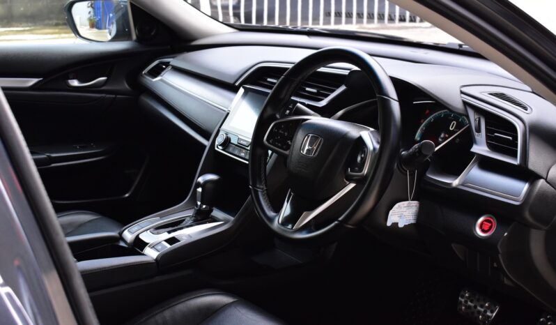 
								Honda Civic 1.8EL 2017 full									