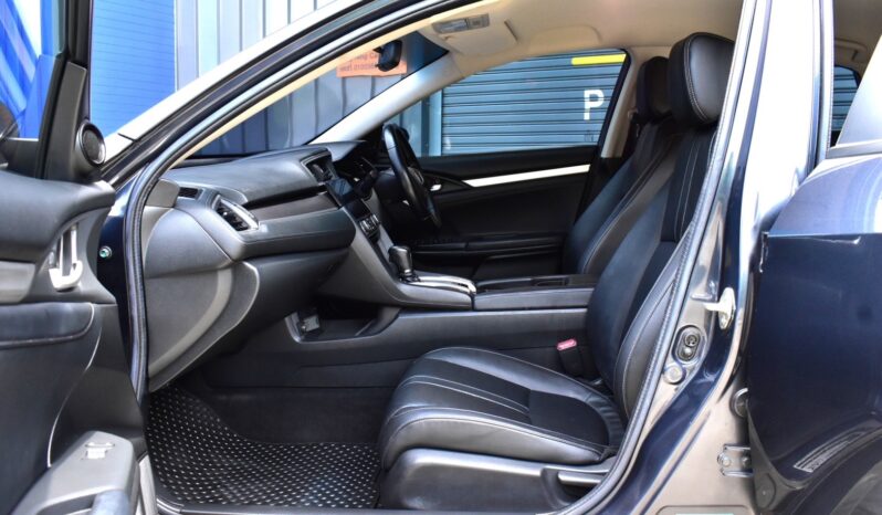 
								Honda Civic 1.8EL 2017 full									