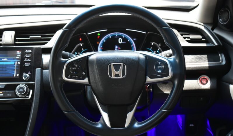 
								Honda Civic 1.8EL (Black) 2019 full									