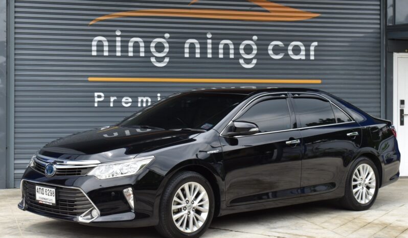 
								Toyota Camry 2.5 Hybird Premium 2015 full									
