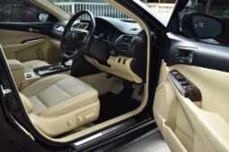 
										Toyota Camry 2.5 Hybird Premium 2015 full									