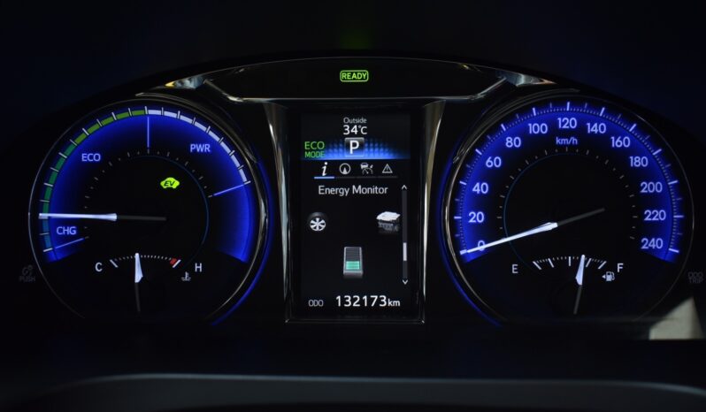
								Toyota Camry 2.5 Hybird Premium 2015 full									