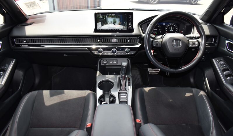 
								Honda civic FE 2.0 eHEV 2023 full									