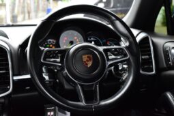 
										Cayenne SE-Hybrid Platinum Edition 2017 full									