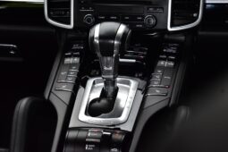 
										Cayenne SE-Hybrid Platinum Edition 2017 full									