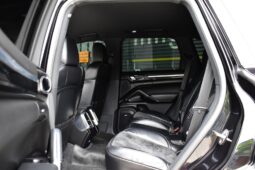 
										Cayenne SE-Hybrid Platinum Edition 2017 full									