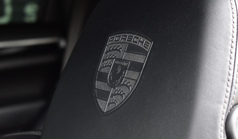 
								Cayenne SE-Hybrid Platinum Edition 2017 full									