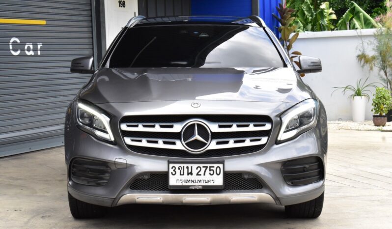
								Mercedes Benz GLA250AMG Dynamic 2018 full									