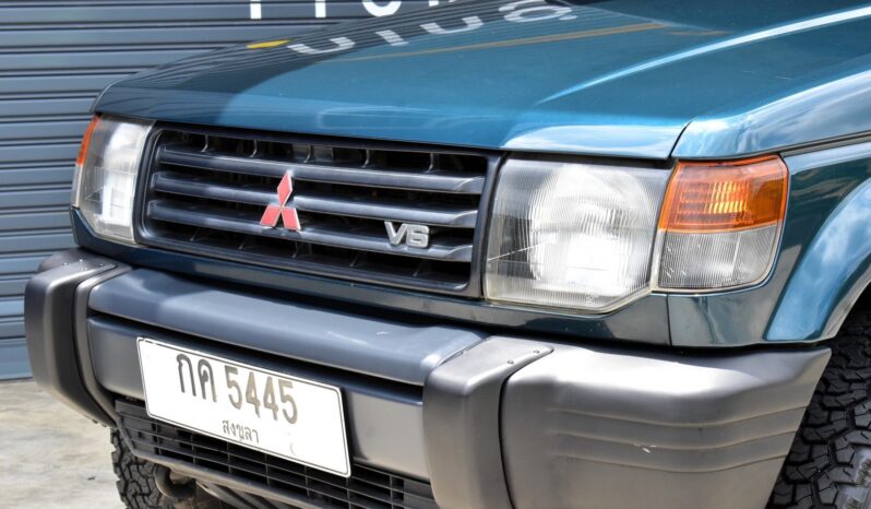 
								Misubishi Pajero 1999 full									