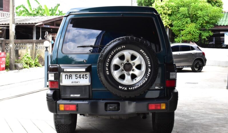 
								Misubishi Pajero 1999 full									