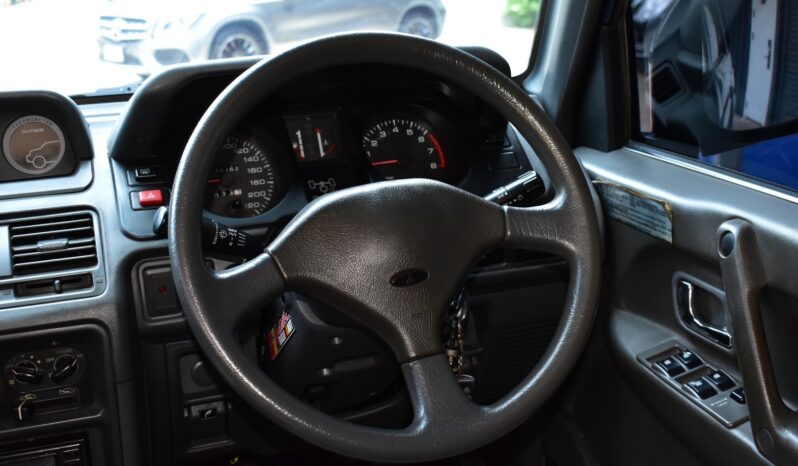 
								Misubishi Pajero 1999 full									
