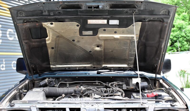 
								Misubishi Pajero 1999 full									