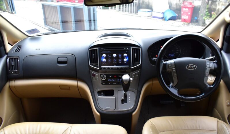 
								Hyundai H1 Delux 2017 full									