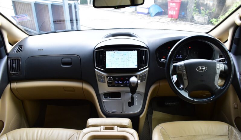 
								Hyundai H1 Delux 2018 full									