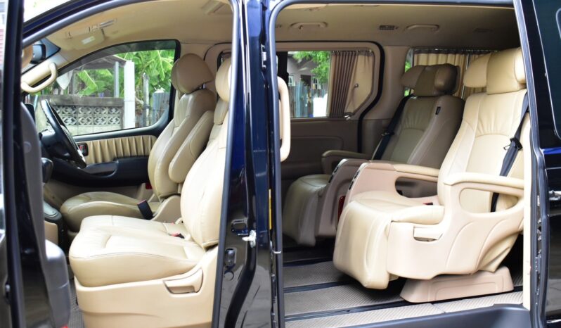 
								Hyundai H1 Delux 2018 full									