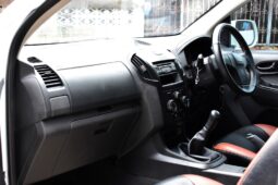 
										Isuzu D-Max 2017 full									
