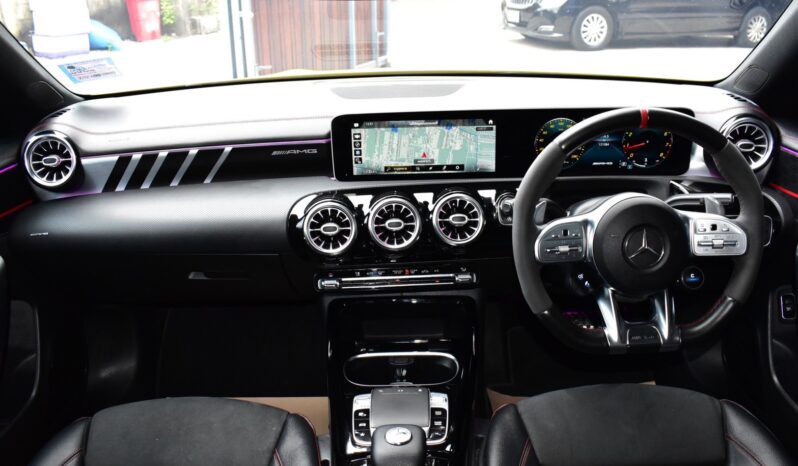 
								Mercedes Benz AMG CLA35 AMG 4MATIC+ 2020 full									