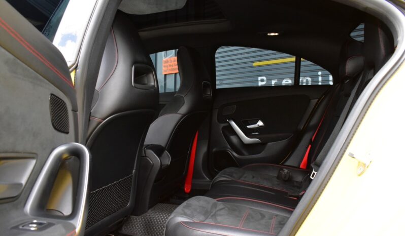 
								Mercedes Benz AMG CLA35 AMG 4MATIC+ 2020 full									