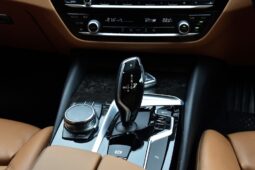 
										BMW 520d Sport (G30) 2017 full									