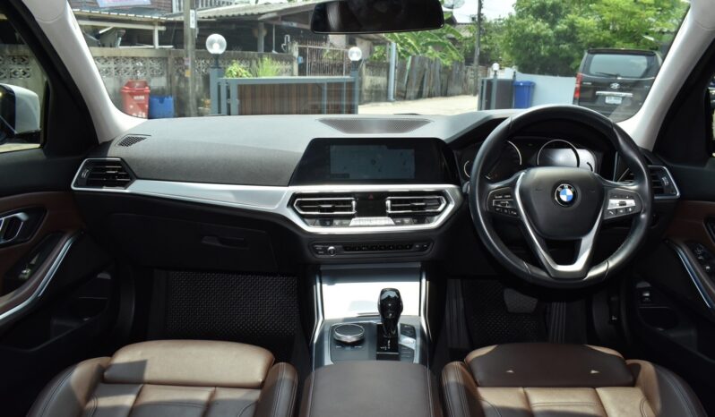 
								BMW 320d Sport (G20) 2020 full									