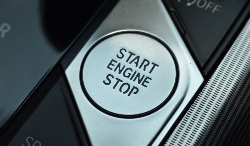 
								BMW 320d Sport (G20) 2020 full									