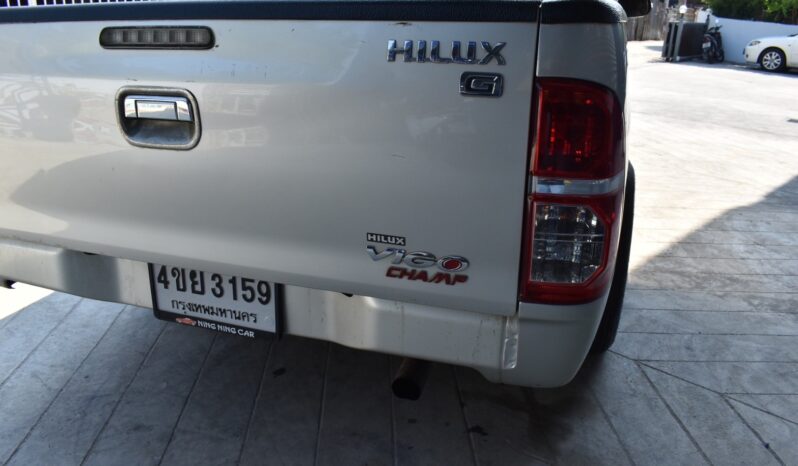 
								Toyota Hilux Vigo 2012 full									