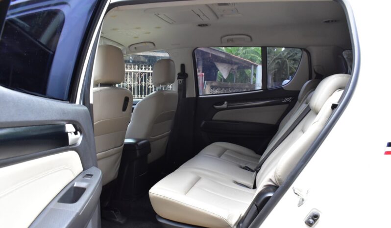 
								Isuzu MU-X 2014 full									