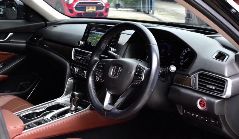 
								Honda Accord 2.0 eHEV Tech Gen 10 2019 full									