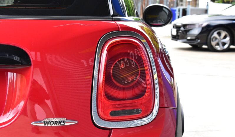 
								Mini Cooper John Cooperwork (F56) 2018 full									